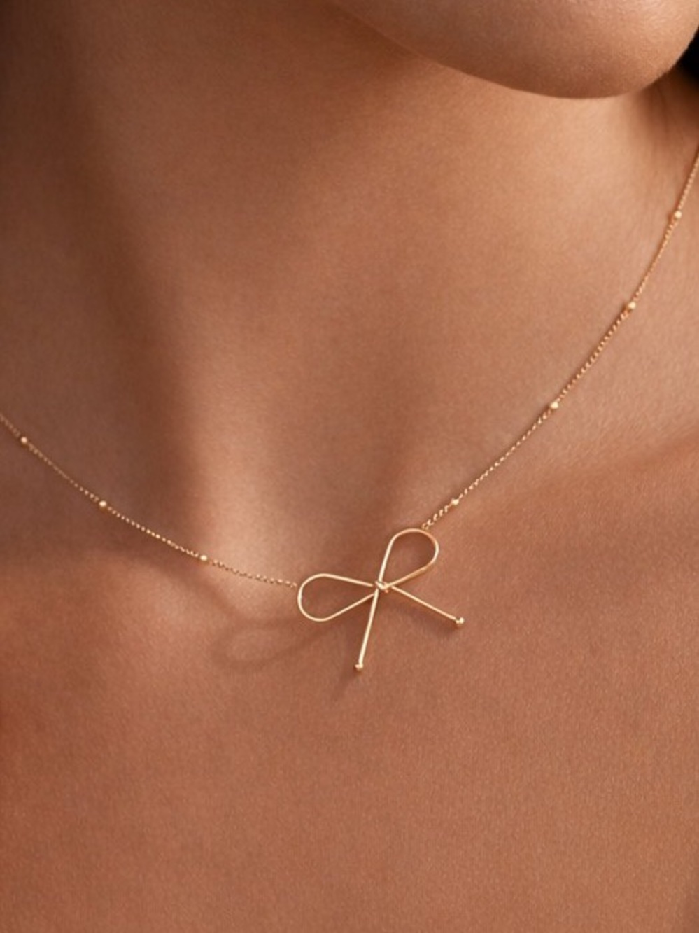 Dainty Bow Necklace